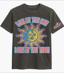 “Graphic Tee round neck – Love by the Sun, Live by the Moon”